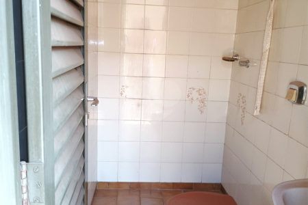 Casa à venda com 3 quartos, sendo 1 suíte, em Parque dos Bandeirantes, Ribeirão Preto, SP