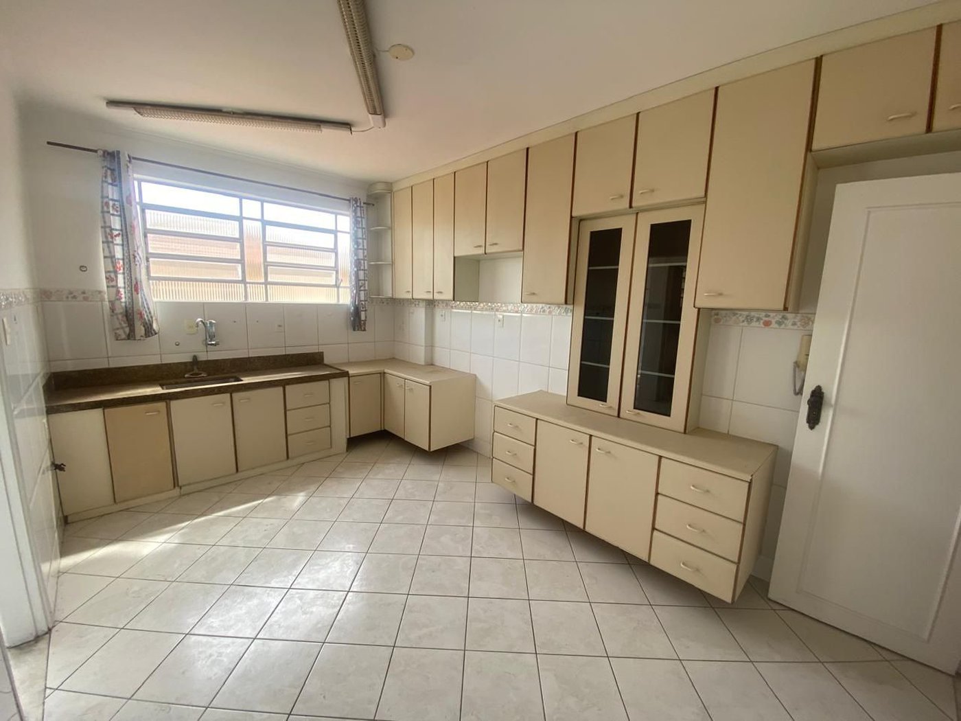 Apartamento com 2 dormitórios à venda, 104 m² por R$ 610.000,00 - Ponta da Praia - Santos/SP