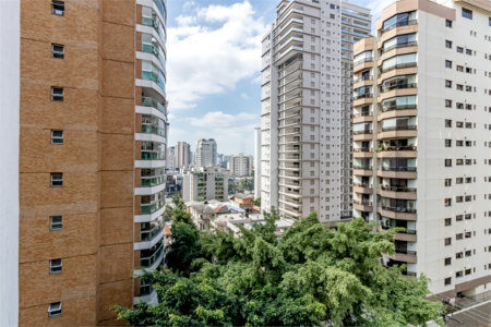 Apartamento à venda com 4 quartos, sendo 2 suítes, em Perdizes, São Paulo, SP