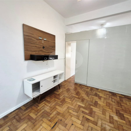 Kitnet à venda com 1 quarto em Leme, Rio de Janeiro, RJ