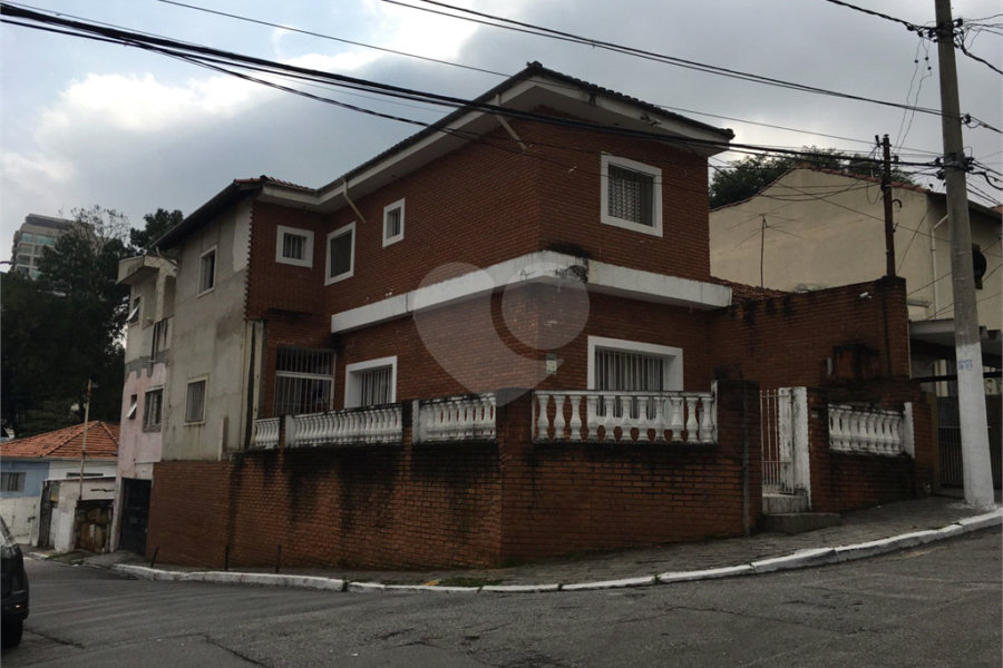 Sobrado à venda com 3 quartos, sendo 1 suíte, em Santana, São Paulo, SP