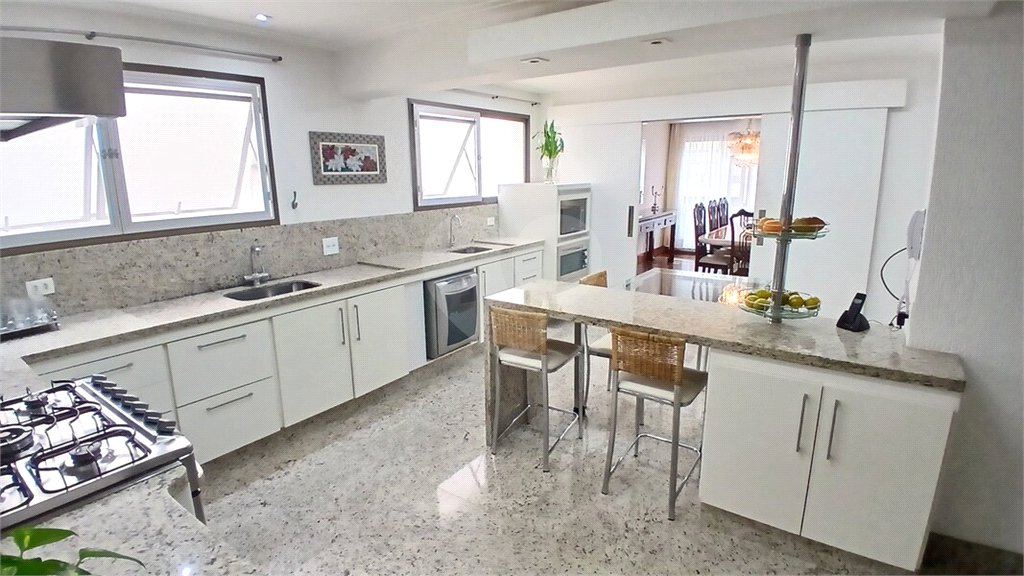 Apartamento à venda com 4 quartos, sendo 2 suítes, em Santana, São Paulo, SP