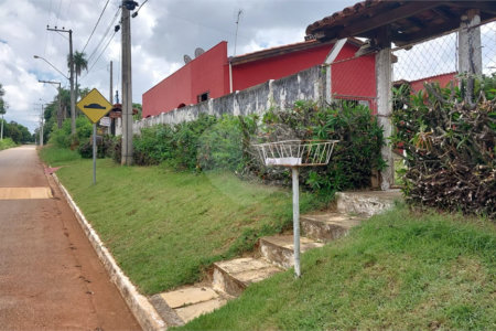 Chácara à venda com 4 quartos no Centro, Araçoiaba da Serra, SP