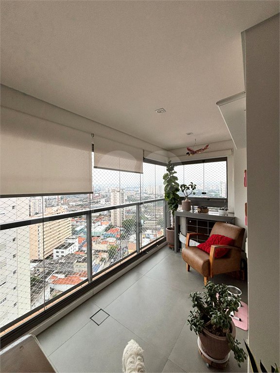 Apartamento à venda com 2 quartos, sendo 1 suíte,  em Vila Romana, São Paulo, SP