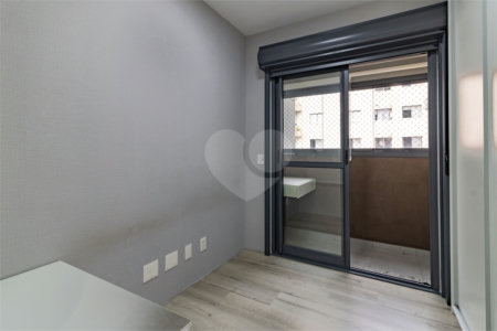Apartamento à venda com 3 quartos, sendo 1 suíte,  em Perdizes, São Paulo, SP