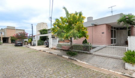 Casa Térrea à venda com 7 quartos, sendo 1 suíte,  em Santana, São Paulo, SP