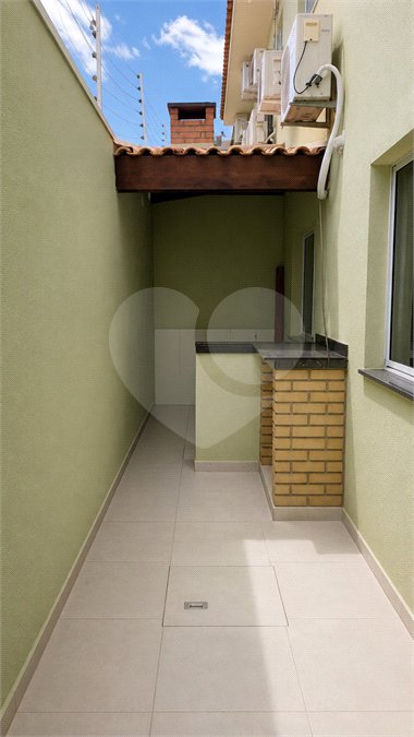 Casa à venda com 3 quartos, sendo 1 suíte,  no condomínio Maison Vert, Várzea Grande - MT