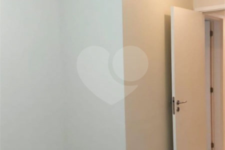Apartamento para alugar com 3 quartos, sendo 1 suíte, em Lar São Paulo, São Paulo, SP