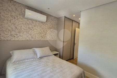 Apartamento à venda com 3 suítes em Santa Teresinha, São Paulo, SP