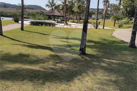 Casa à venda ou para alugar com 5 quartos, sendo 4 suítes,  no condomínio Equilibrium, Atibaia - SP
