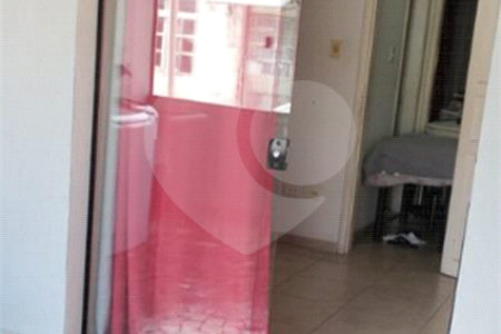 Sobrado à venda com 2 quartos em Vila Medeiros, São Paulo, SP