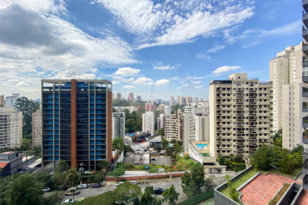 Apartamento à venda ou para alugar com 4 suítes em Vila Andrade, São Paulo, SP