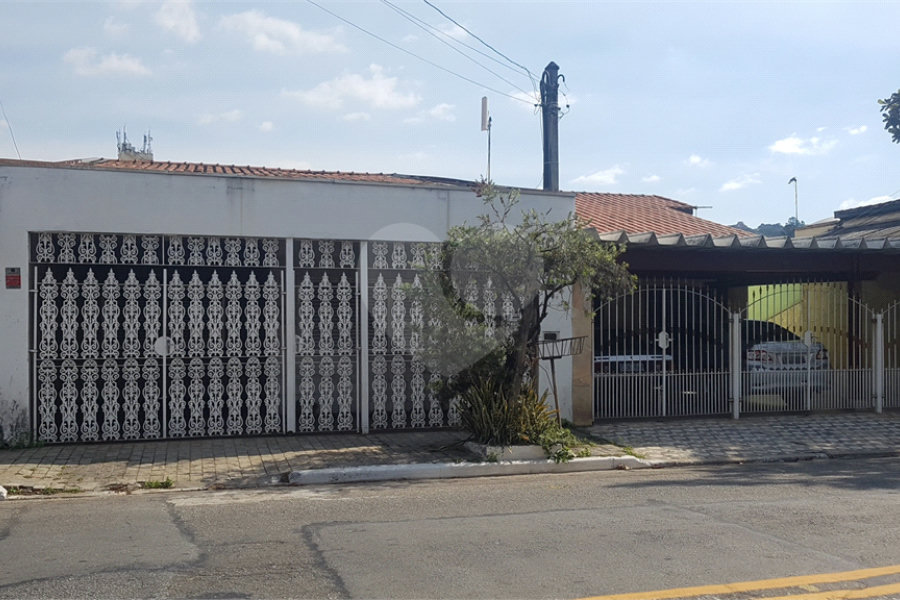 Casa à venda com 4 quartos, sendo 1 suíte, em Jardim Virginia Bianca, São Paulo, SP