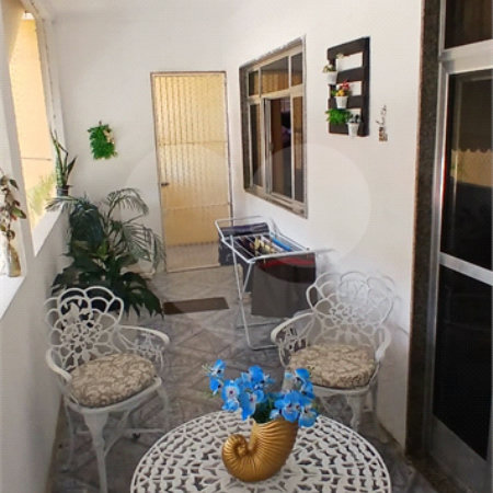 Casa à venda com 4 quartos, sendo 1 suíte, em Campo Grande, Rio de Janeiro, RJ