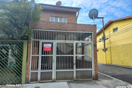 Sobrado à venda com 2 quartos em Lapa de Baixo, São Paulo, SP