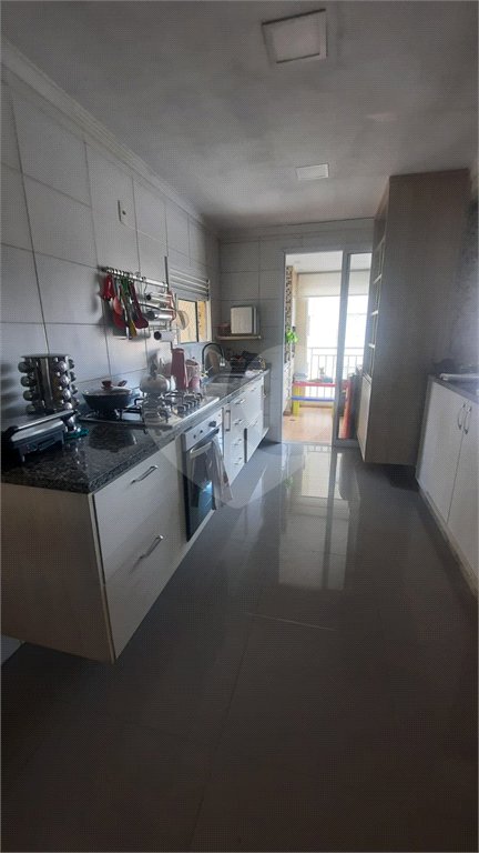 Apartamento à venda com 3 quartos, sendo 1 suíte, em Vila Santo Antônio, Guarulhos, SP