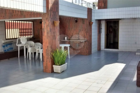 Apartamento à venda com 3 quartos, sendo 1 suíte, em Parque Enseada, Guarujá, SP