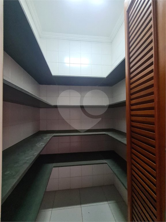 Casa à venda com 3 suítes no condomínio Vinhas da Vista Alegre - Lado Sede, Vinhedo - SP