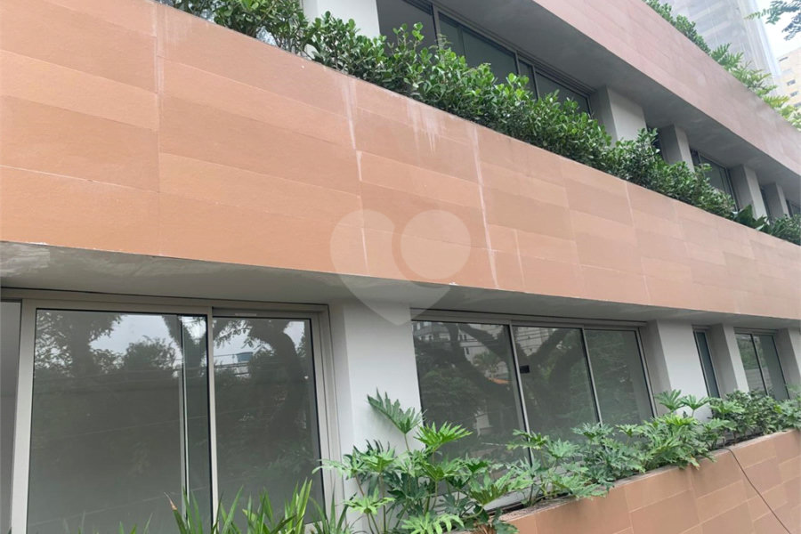 Apartamento à venda com 2 suítes em Alto de Pinheiros, São Paulo, SP