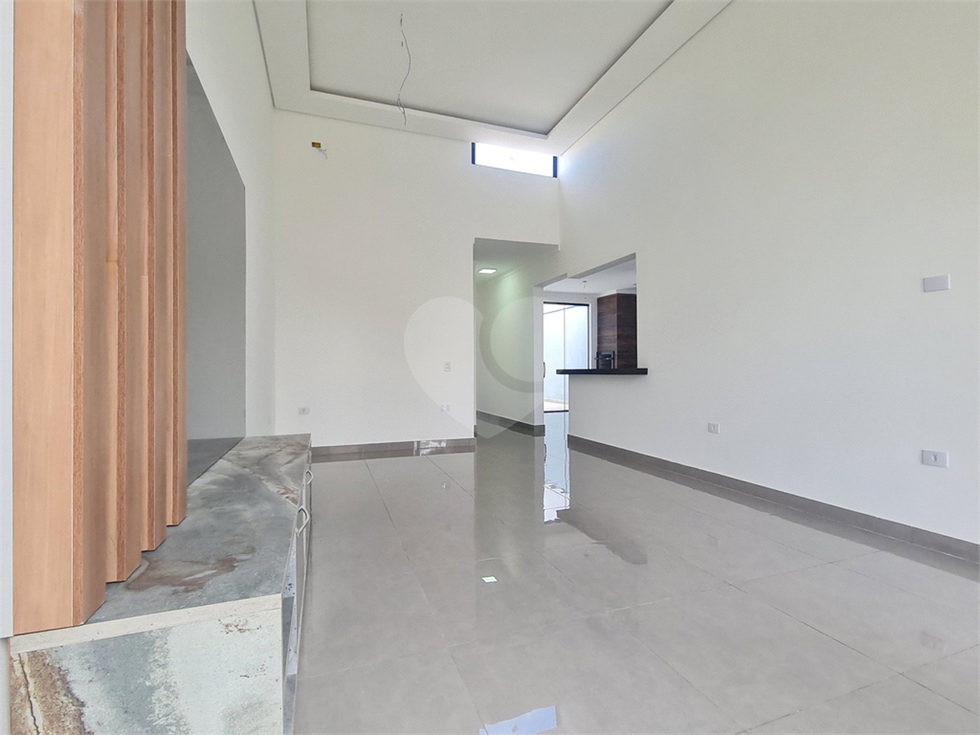 Casa à venda com 3 quartos, sendo 1 suíte,  no condomínio Reserva Ipanema I, Sorocaba - SP