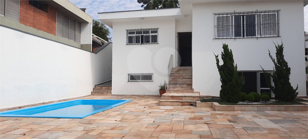 Casa à venda ou para alugar com 3 suítes em Alto da Lapa, São Paulo, SP