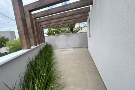 Casa à venda com 4 suítes no condomínio Chácara Ondina, Sorocaba - SP