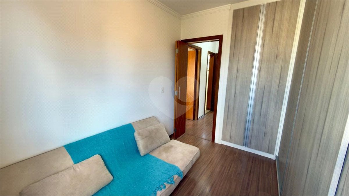 Casa à venda com 3 quartos, sendo 1 suíte, no condomínio Residencial Village Salermo, Sorocaba - SP