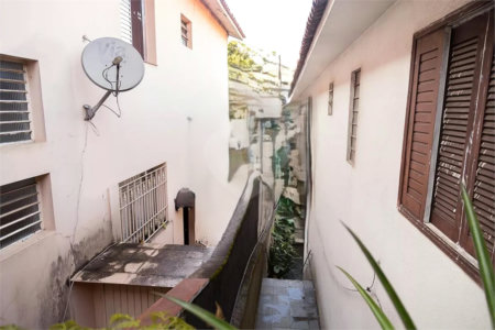 Casa à venda com 6 quartos, sendo 5 suítes,  em Vila do Encontro, São Paulo, SP