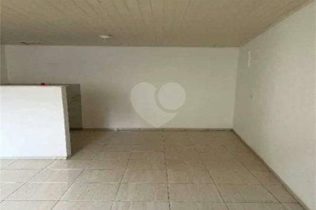 Terreno com 4 casas à venda na melhor região da Mooca, próximo à rua do Oratório!!