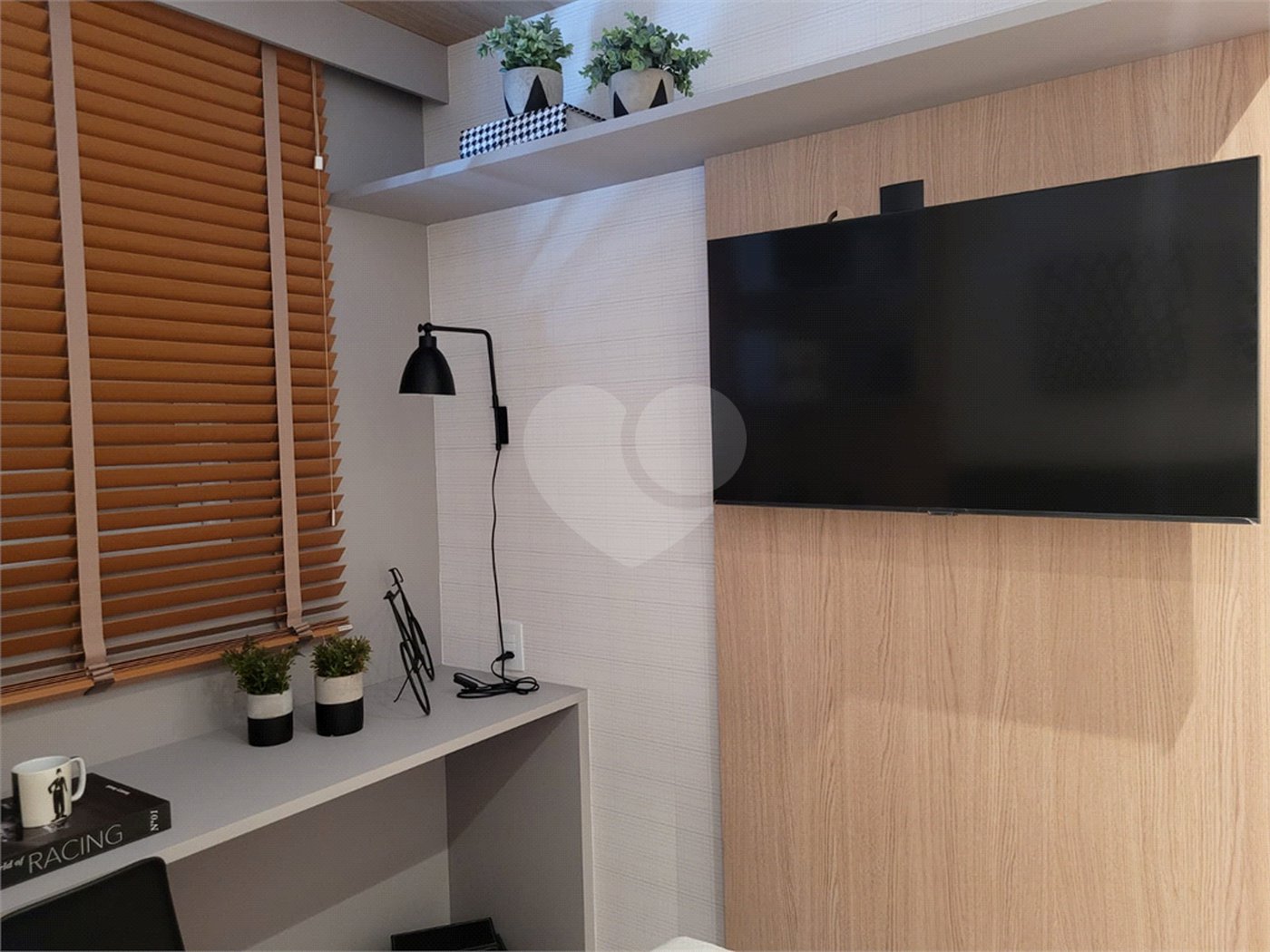 Casa à venda com 3 suítes no condomínio Tirreno, Sorocaba - SP