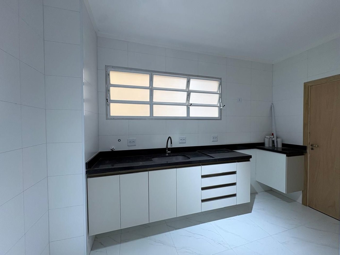 Apartamento com 3 dormitórios para alugar, 135 m² por R$ 7.500,02/mês - José Menino - Santos/SP