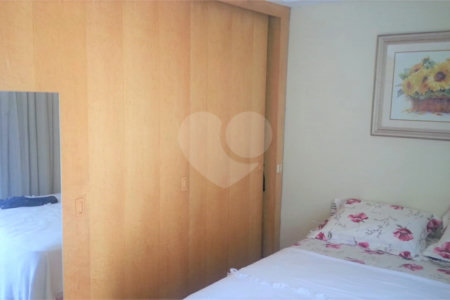 Sobrado à venda com 3 quartos, sendo 1 suíte, em Campo Grande, São Paulo, SP