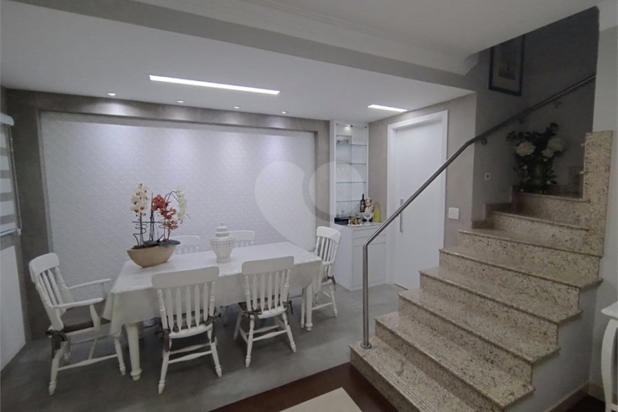 Casa à venda com 3 quartos, sendo 1 suíte,  em Santana, São Paulo, SP