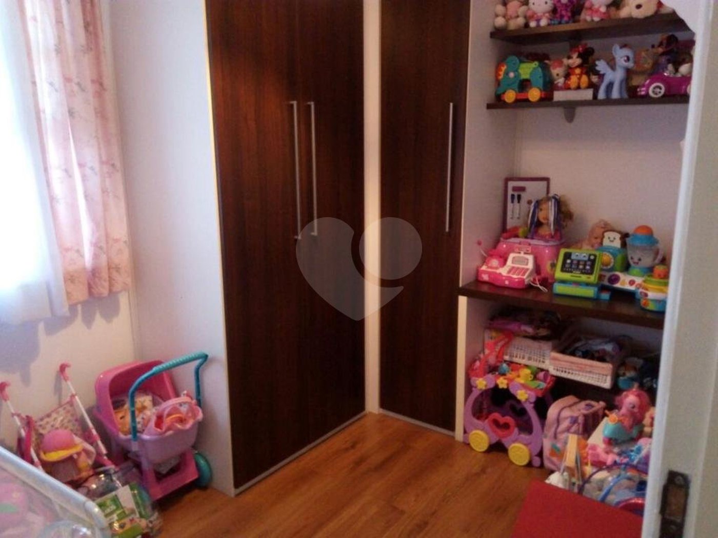 Sobrado à venda com 3 quartos, sendo 1 suíte, em Horto Florestal, São Paulo, SP