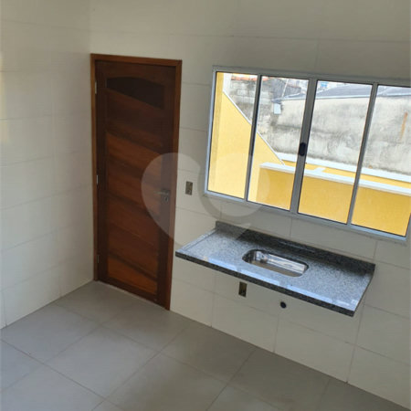 Sobrado à venda com 2 quartos em Vila Ponte Rasa, São Paulo, SP