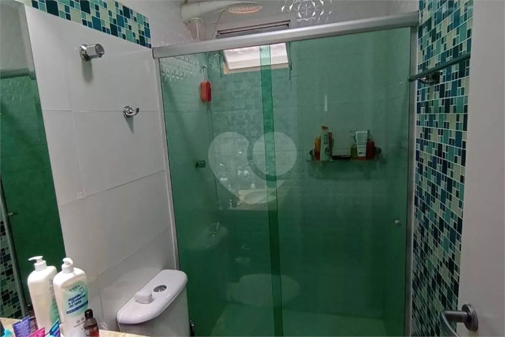 Casa à venda com 3 quartos, sendo 1 suíte, no condomínio Jardim das Palmas, São Paulo - SP