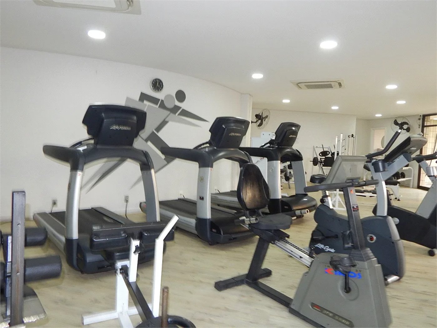 Apartamento à venda com 4 quartos, sendo 3 suítes, em Paraíso do Morumbi, São Paulo, SP