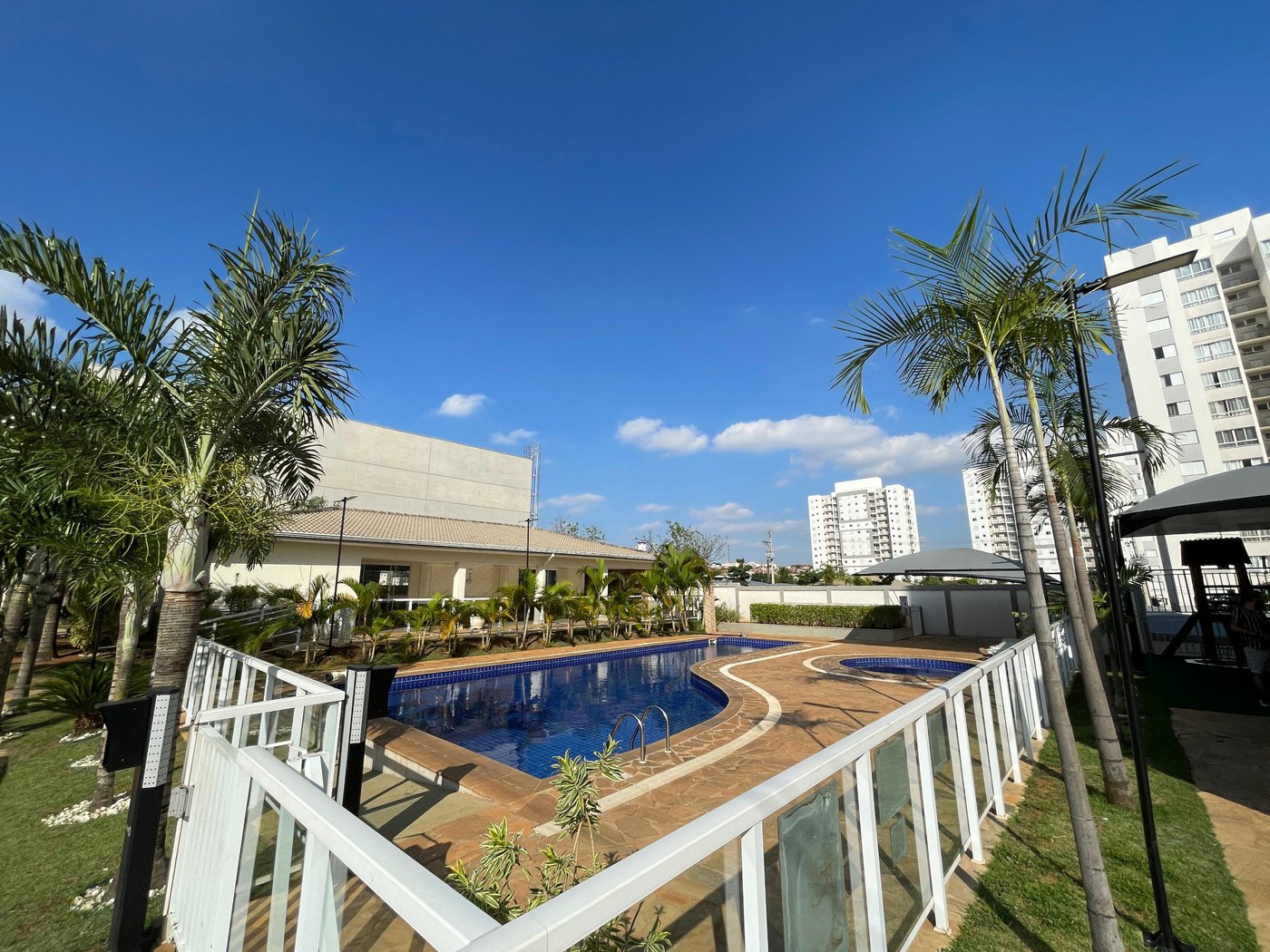 Apartamento à venda com 2 quartos, sendo 1 suíte, em Jardim das Colinas, Hortolândia - SP