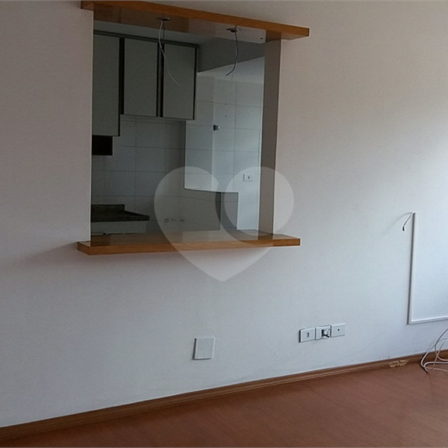 Apartamento à venda com 2 quartos em Santa Teresinha, São Paulo, SP
