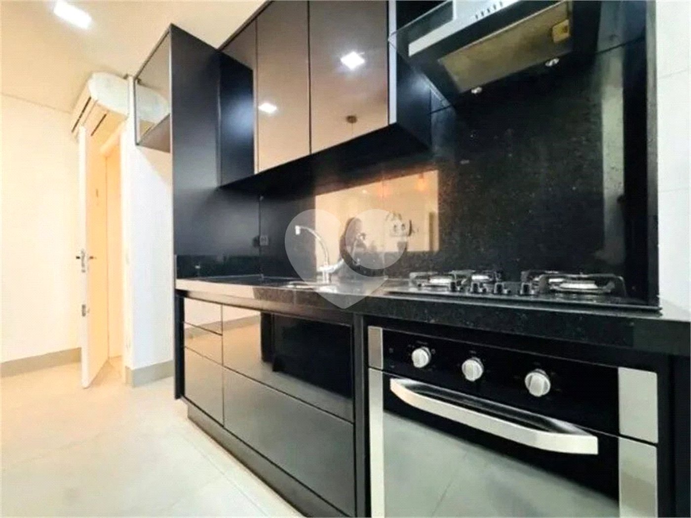 Apartamento para alugar com 2 quartos, sendo 1 suíte,  em Tatuapé, São Paulo, SP