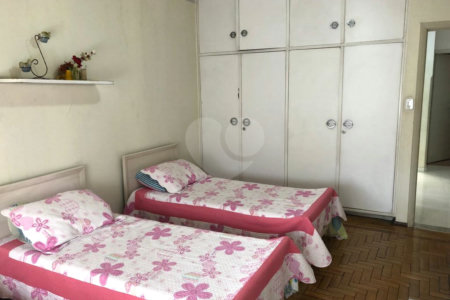 Sobrado à venda com 4 quartos, sendo 2 suítes, em Vila São José (ipiranga), São Paulo, SP