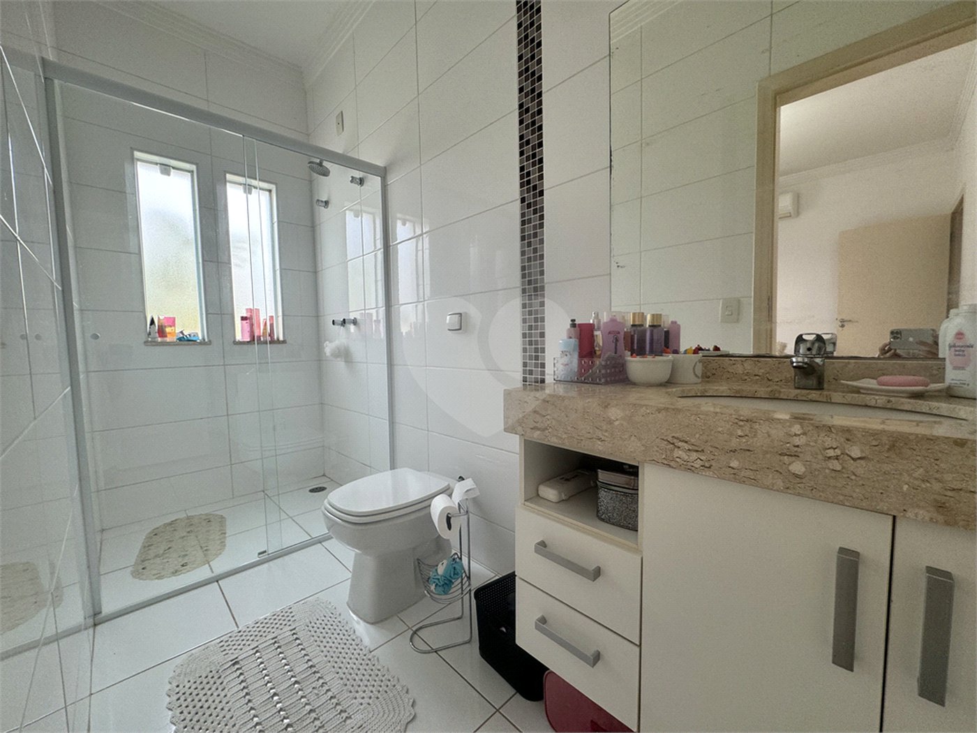 Casa à venda com 3 suítes no condomínio Ibiti Royal, Sorocaba - SP