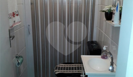 Casa à venda com 3 quartos, sendo 1 suíte,  em Interlagos, São Paulo, SP