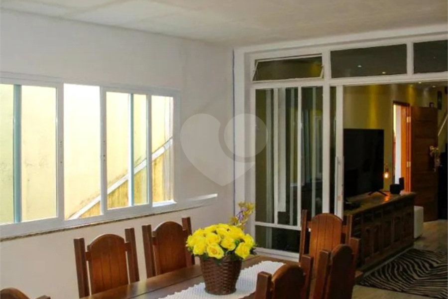 Sobrado à venda com 3 quartos em Freguesia do Ó, São Paulo, SP