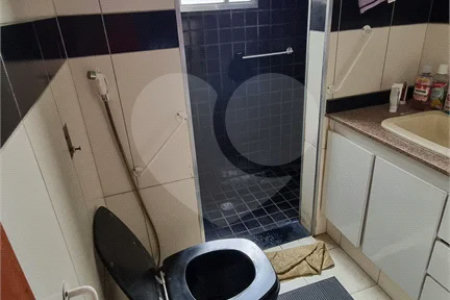 Sobrado à venda com 3 quartos, sendo 1 suíte,  em Jardim Franca, São Paulo, SP