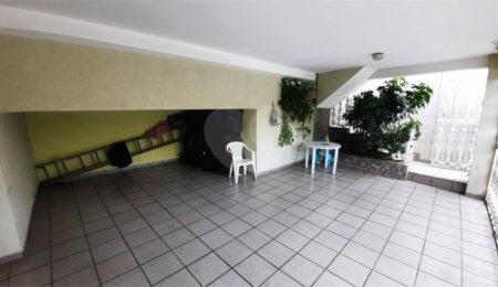 Sobrado à venda com 6 quartos, sendo 2 suítes,  em Santana, São Paulo, SP