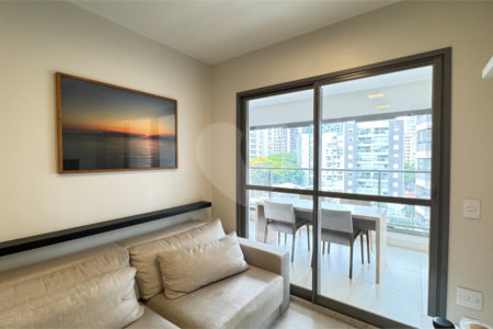 Apartamento à venda com 2 quartos, sendo 1 suíte,  em Brooklin, São Paulo, SP