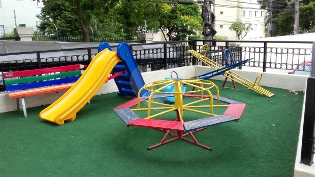 Apartamento à venda com 3 quartos em Santa Terezinha, São Paulo, SP
