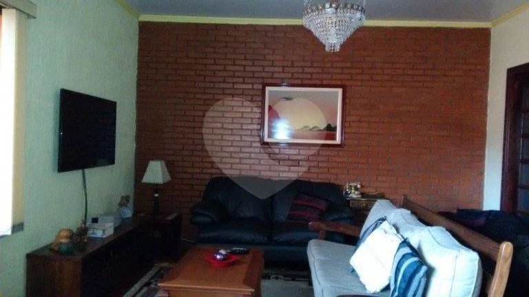 Casa Térrea à venda com 3 quartos, sendo 2 suítes, em Jaraguá, São Paulo, SP