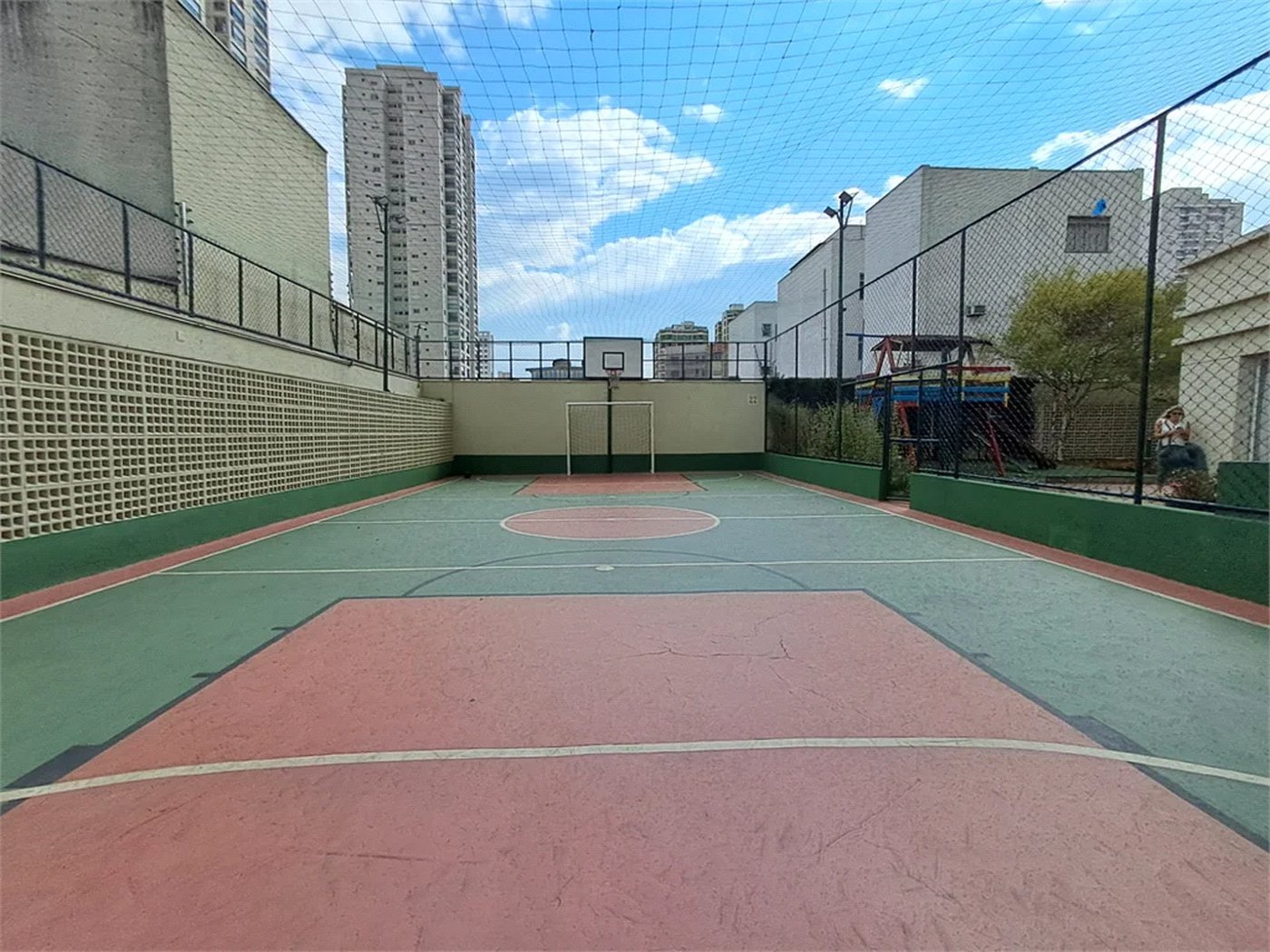 Apartamento à venda com 3 quartos, sendo 2 suítes,  em Vila Romana, São Paulo, SP